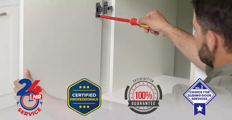 Mobile Home Door Hinge Replacement in Coconut Creek